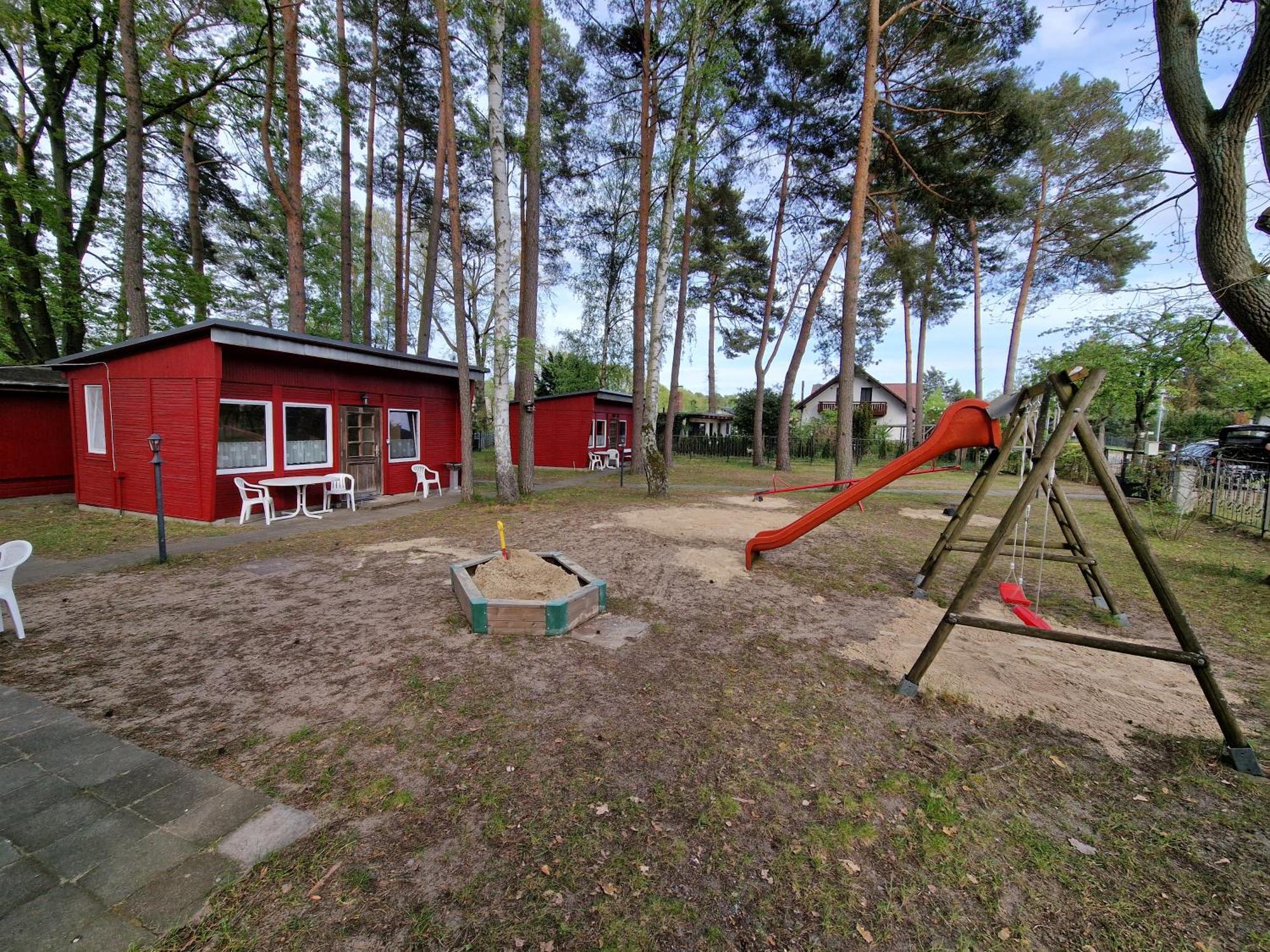 Ferienanlage "Am Sidowsee" Himmelpfort Exterior photo